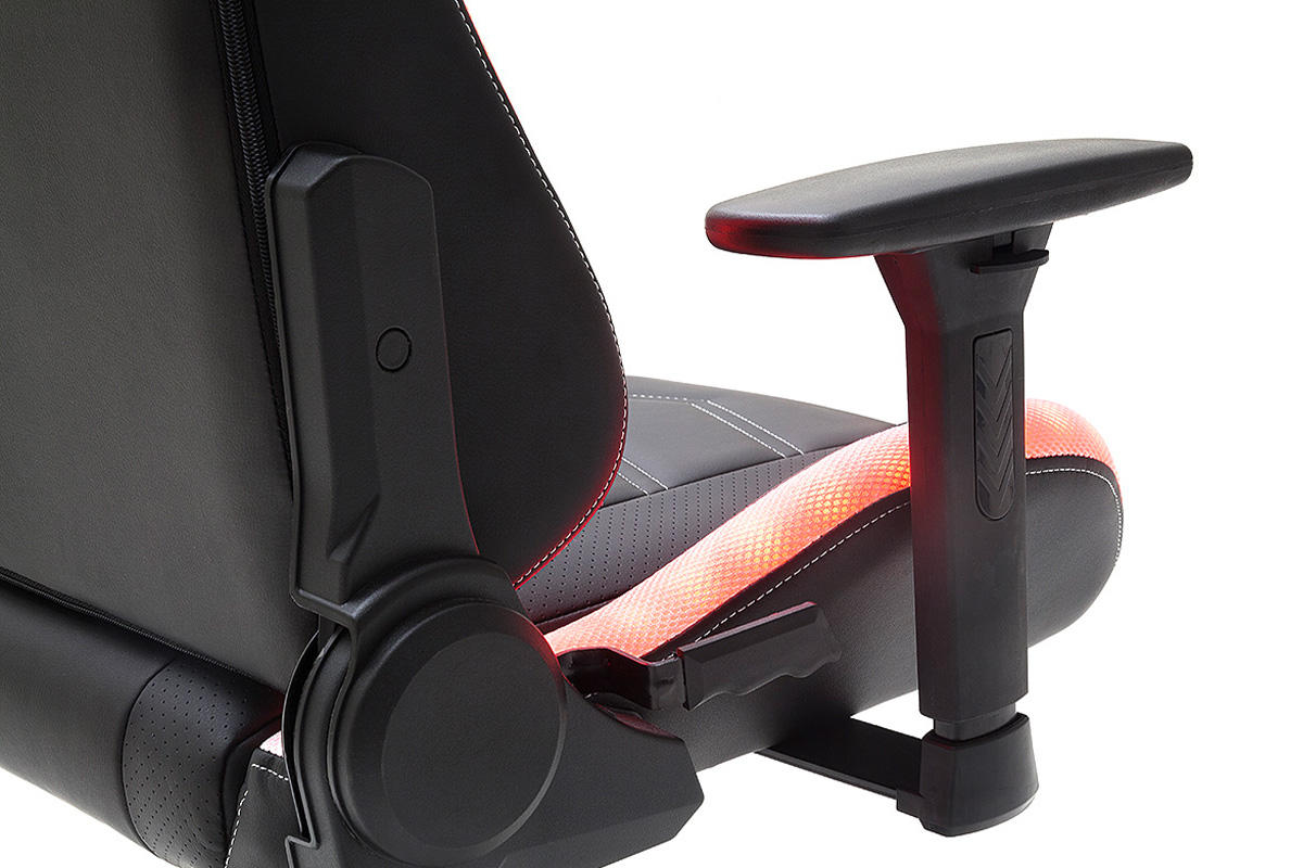 MC Racing Fotel gamingowy z oświetleniem LED